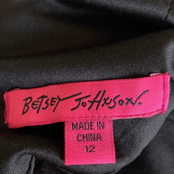 🎉HP🎉 EUC Betsy Johnson Lace Shift Dress💋 Size 12 - Picture 4 of 5